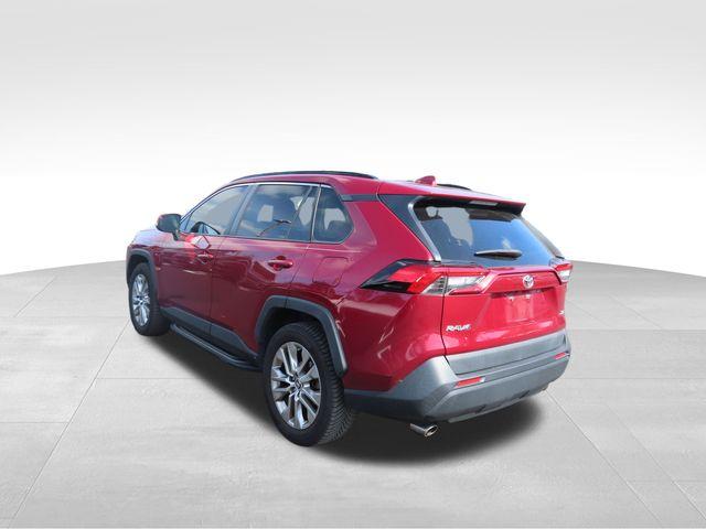 2019 Toyota RAV4 Vehicle Photo in DELRAY BEACH, FL 33483-3294