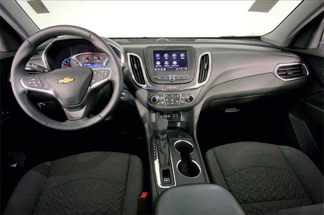 2024 Chevrolet Equinox Vehicle Photo in KANSAS CITY, MO 64114-4502