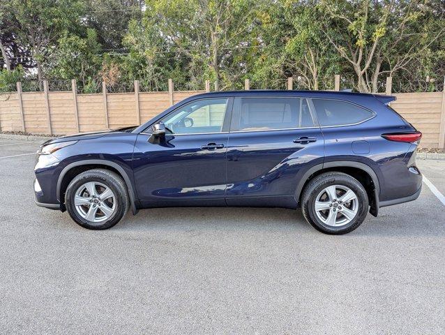 2023 Toyota Highlander Vehicle Photo in San Antonio, TX 78230