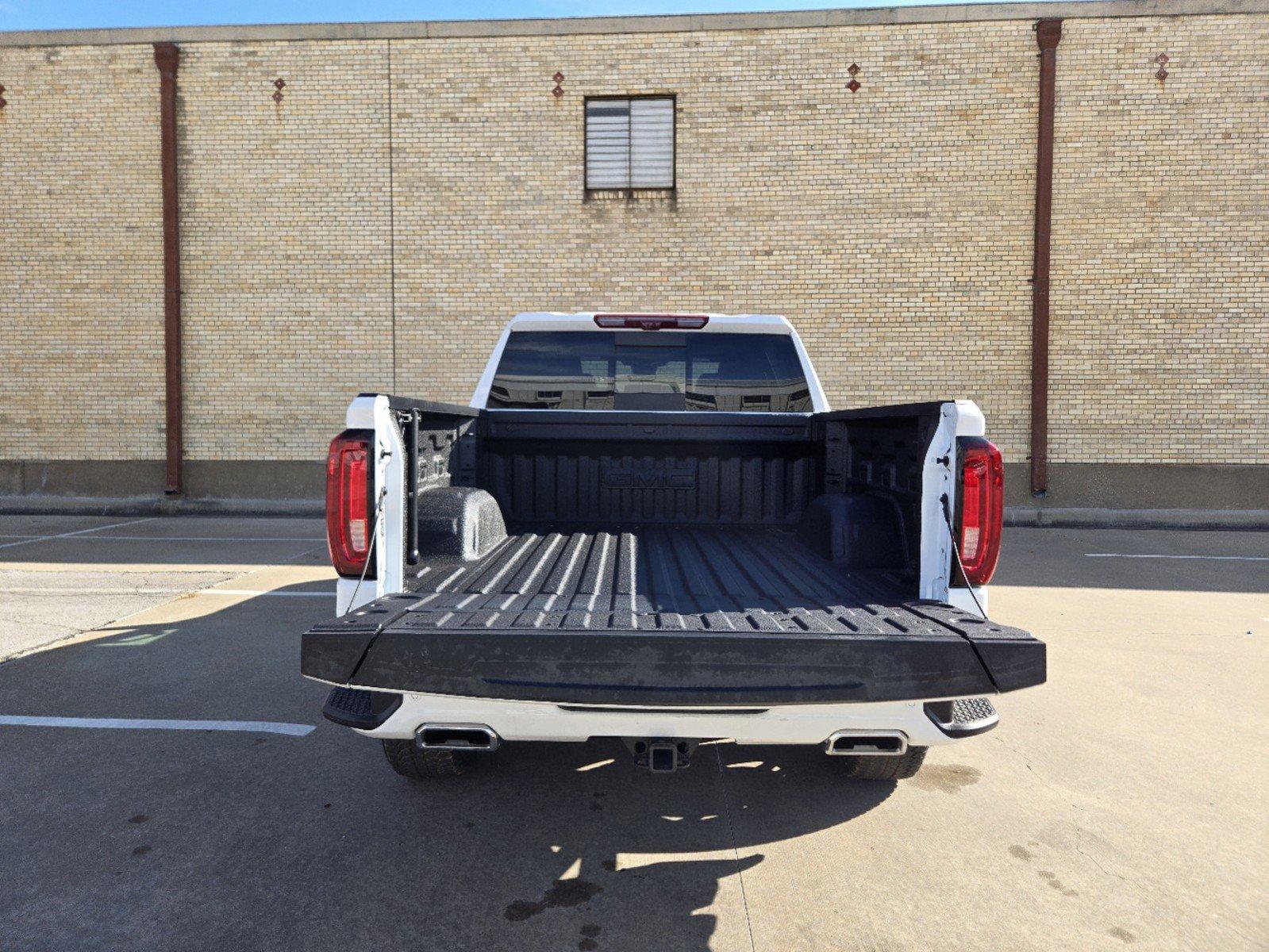 2025 GMC Sierra 1500 Vehicle Photo in DALLAS, TX 75209-3016