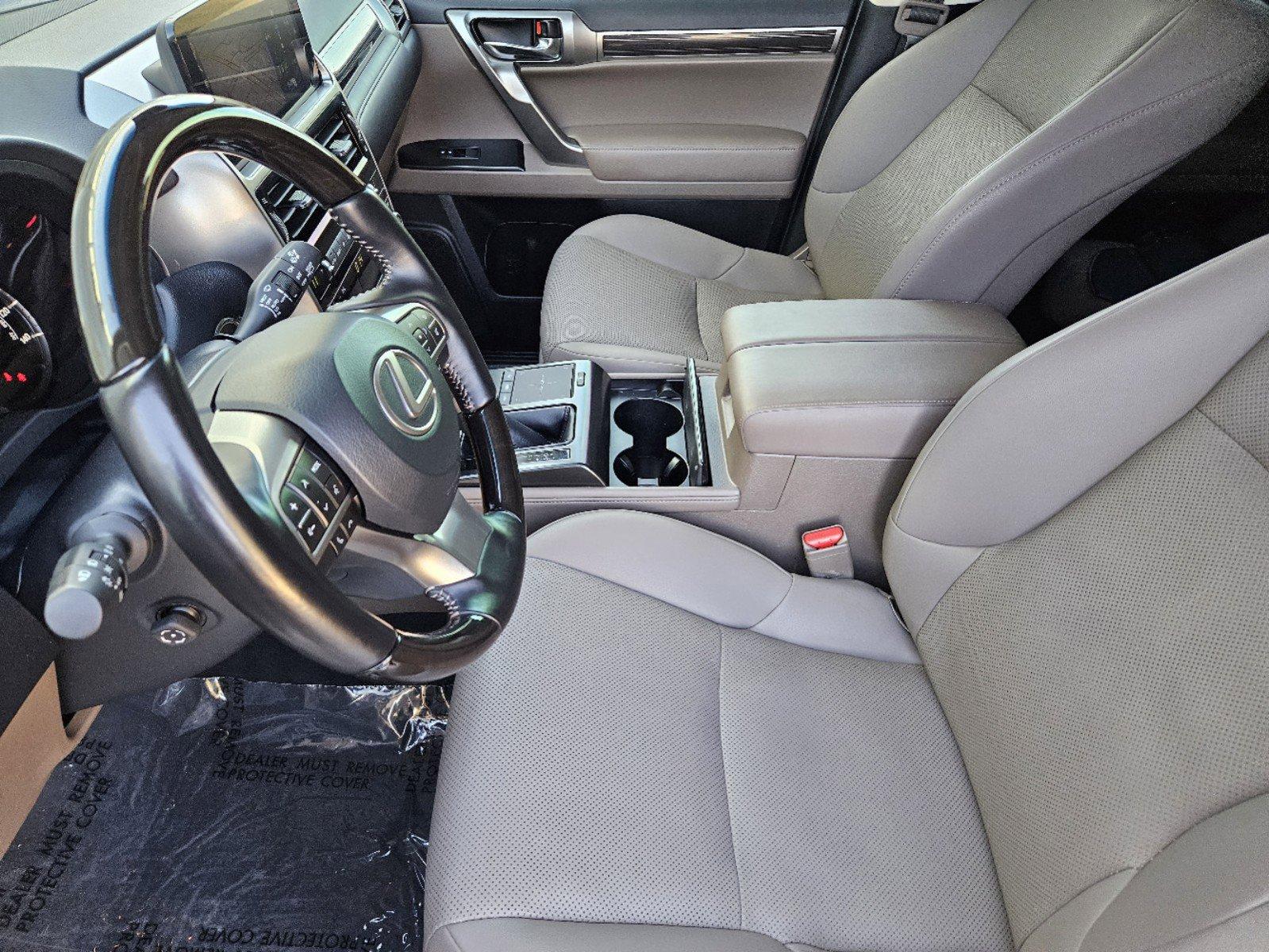 2022 Lexus GX 460 Vehicle Photo in FORT WORTH, TX 76132