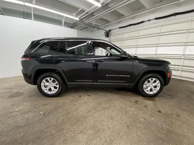 2023 Jeep Grand Cherokee Vehicle Photo in PORTLAND, OR 97225-3518