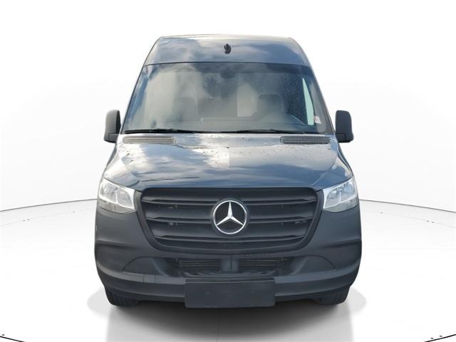 Used 2019 Mercedes-Benz Sprinter Cargo Van Base with VIN WD4PF1CD5KP140255 for sale in Miami, FL