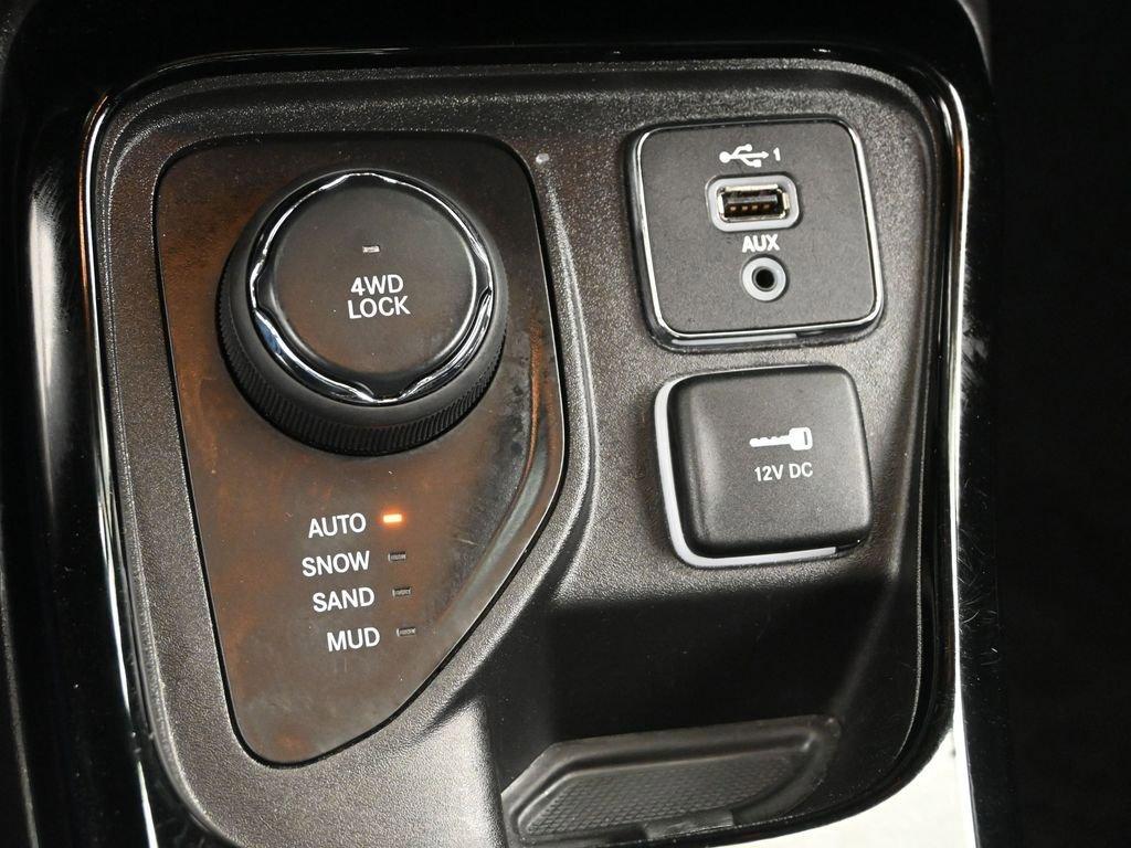 2021 Jeep Compass Vehicle Photo in Cedar Rapids, IA 52402