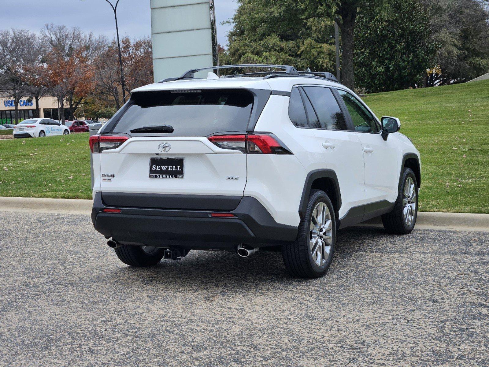 2019 Toyota RAV4 Vehicle Photo in FORT WORTH, TX 76132