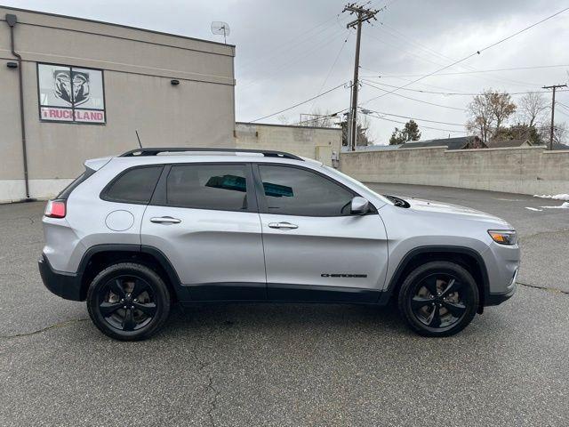 2020 Jeep Cherokee Vehicle Photo in Salt Lake City, UT 84115-2787