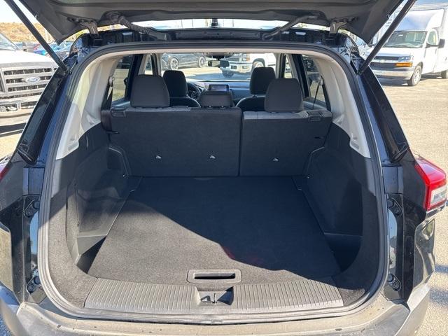 2023 Nissan Rogue Vehicle Photo in VENTURA, CA 93003-8585