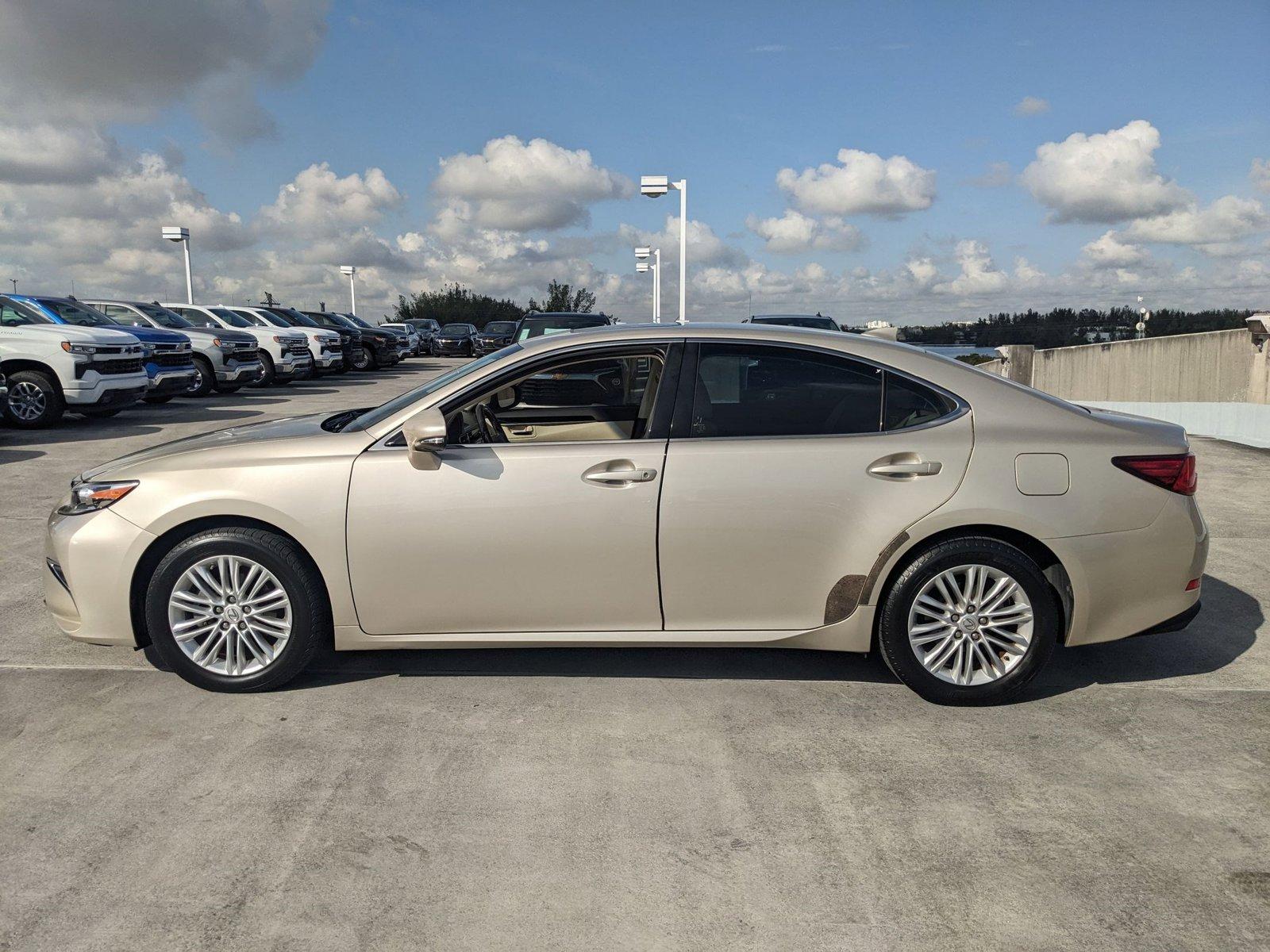 2016 Lexus ES 350 Vehicle Photo in MIAMI, FL 33172-3015