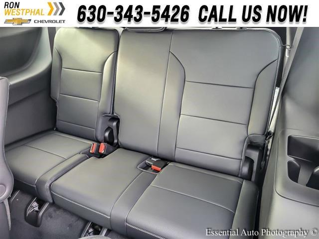 2025 Chevrolet Traverse Vehicle Photo in AURORA, IL 60503-9326