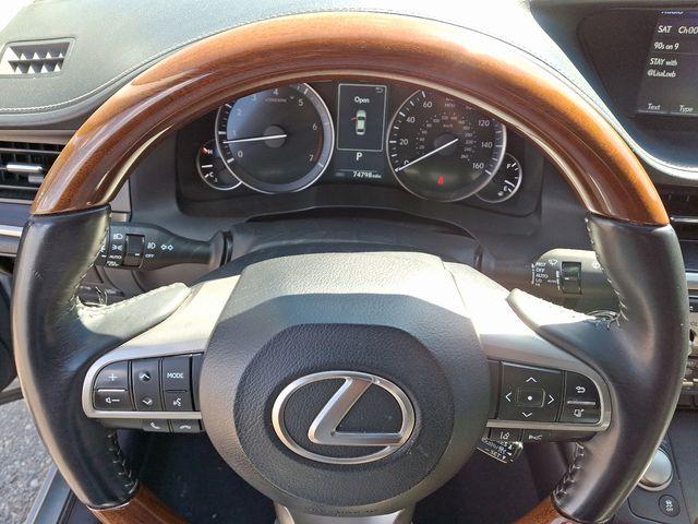 2017 Lexus ES 350 Vehicle Photo in DANBURY, CT 06810-5034