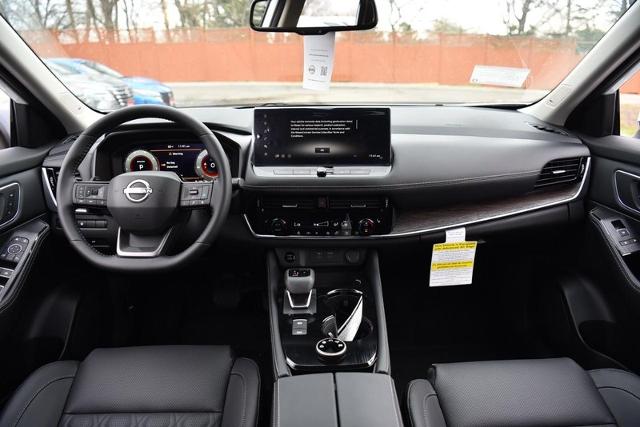 2025 Nissan Rogue Vehicle Photo in Ballwin, MO 63011