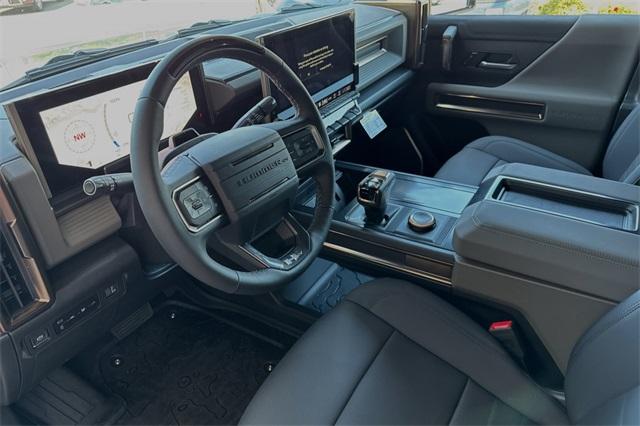 2024 GMC HUMMER EV SUV Vehicle Photo in ELK GROVE, CA 95757-8703