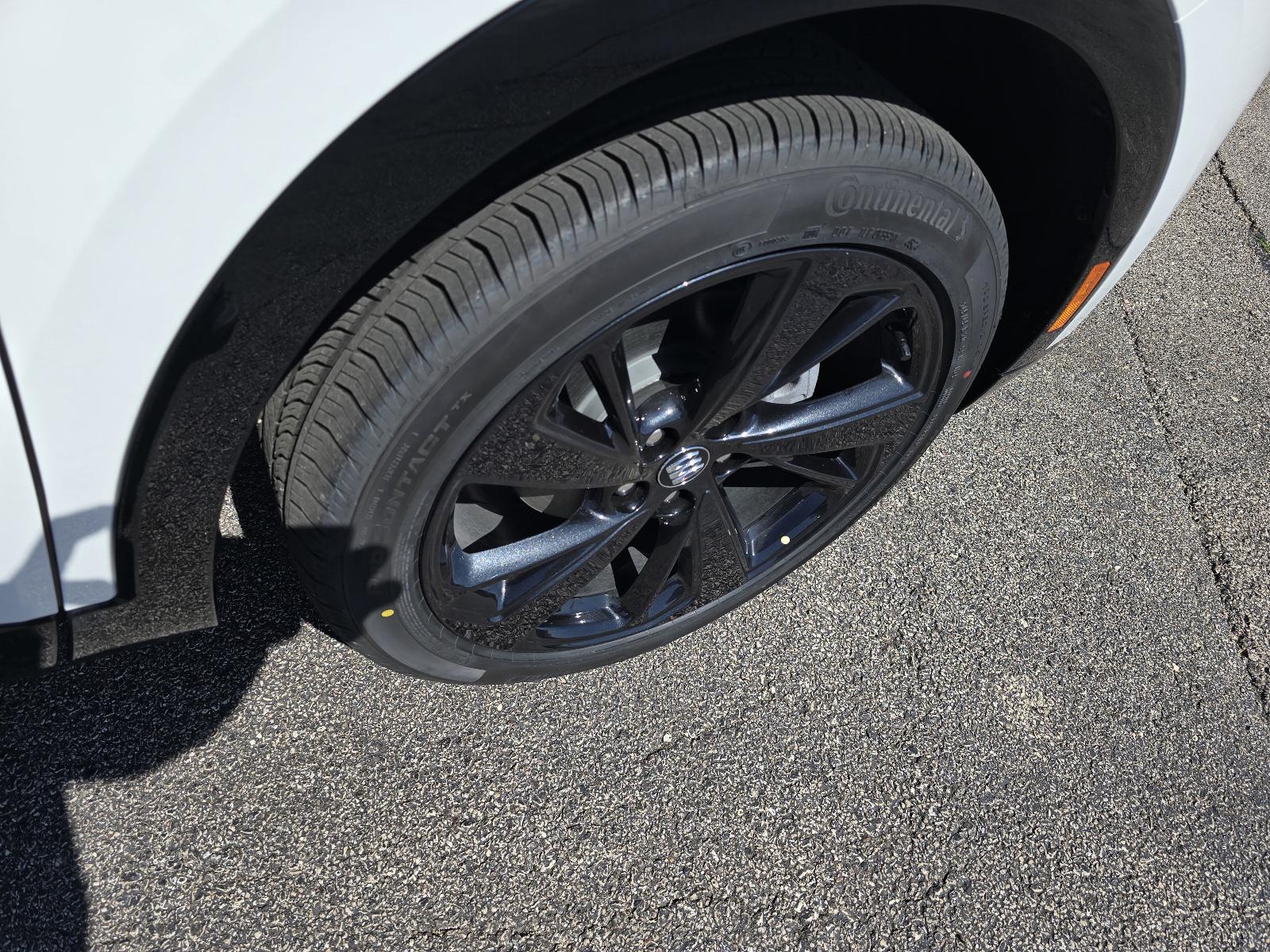 2025 Buick Envision Vehicle Photo in Rolla, MO 65401