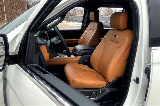 2024 Ford Expedition Vehicle Photo in TOPEKA, KS 66609-0000