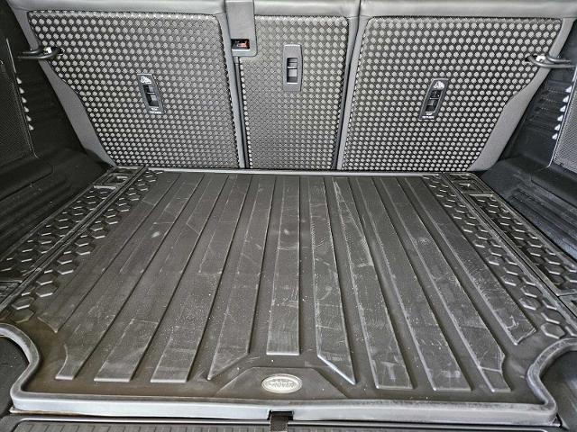 2025 Defender Vehicle Photo in AUSTIN, TX 78717