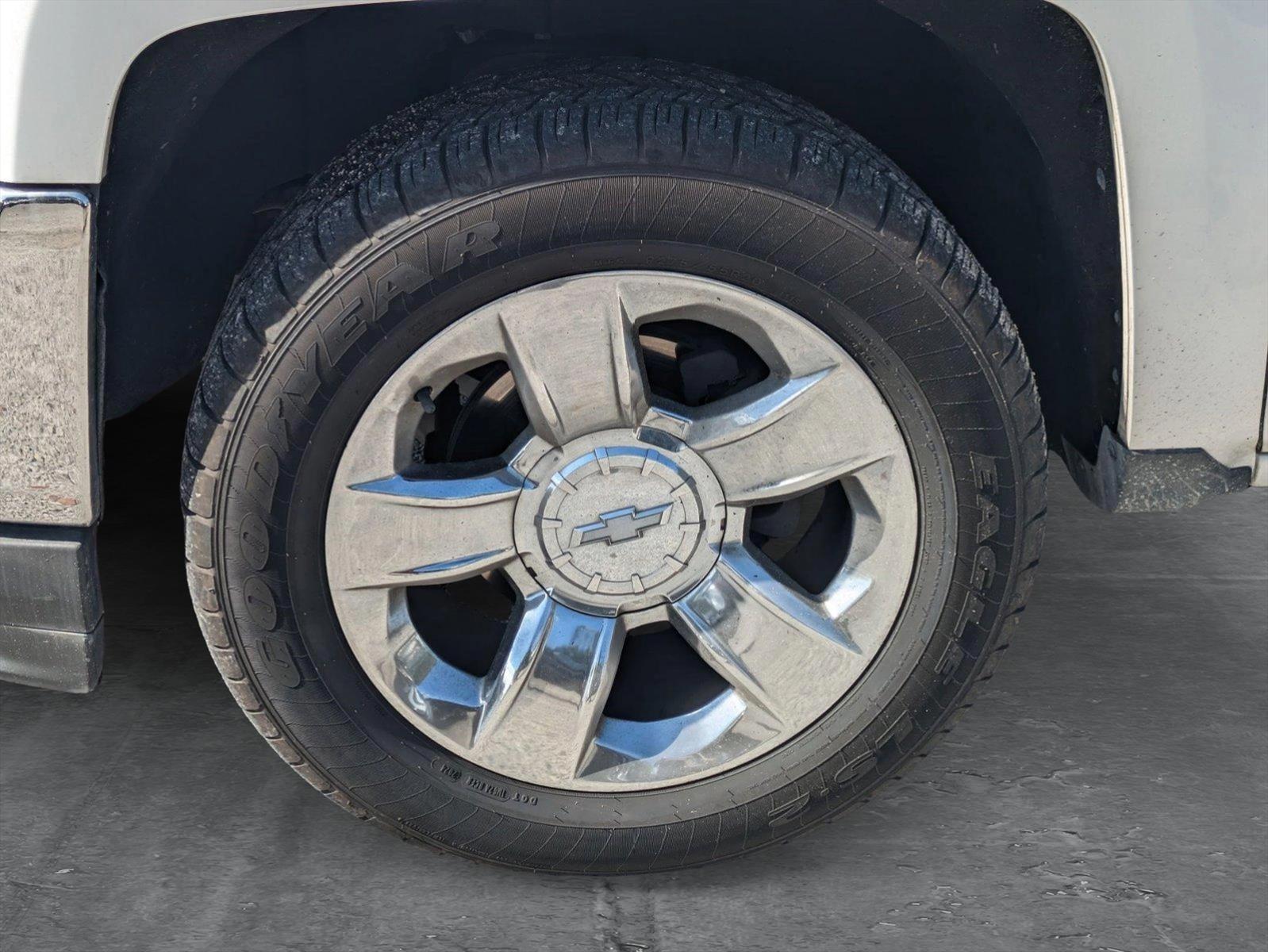 2018 Chevrolet Silverado 1500 Vehicle Photo in GREENACRES, FL 33463-3207