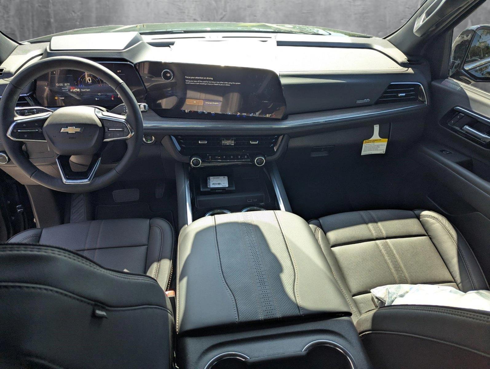 2025 Chevrolet Tahoe Vehicle Photo in GREENACRES, FL 33463-3207