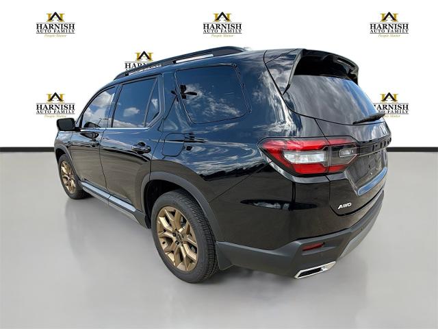 2024 Honda Pilot Vehicle Photo in EVERETT, WA 98203-5662