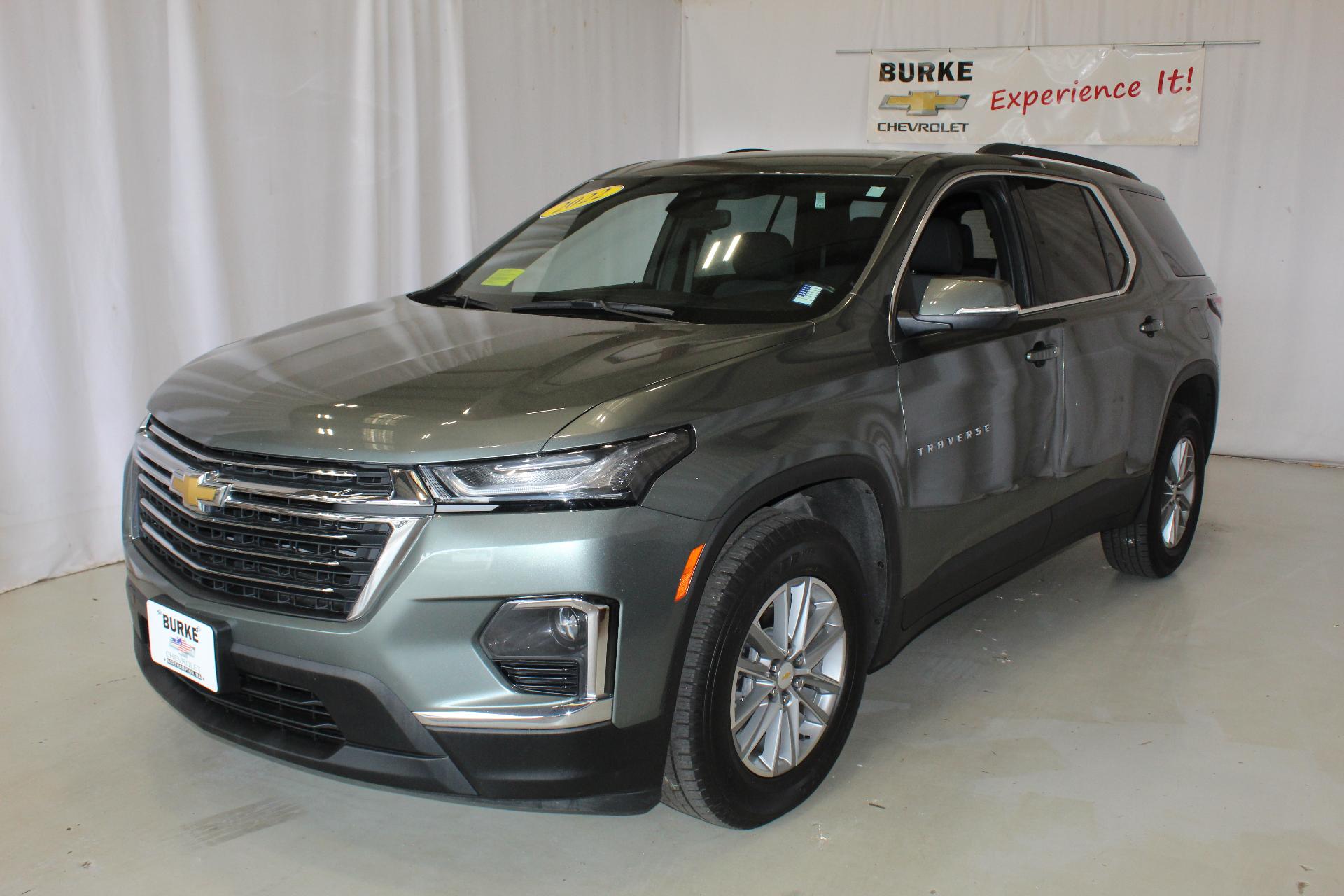 2022 Chevrolet Traverse Vehicle Photo in NORTHAMPTON, MA 01060-1120