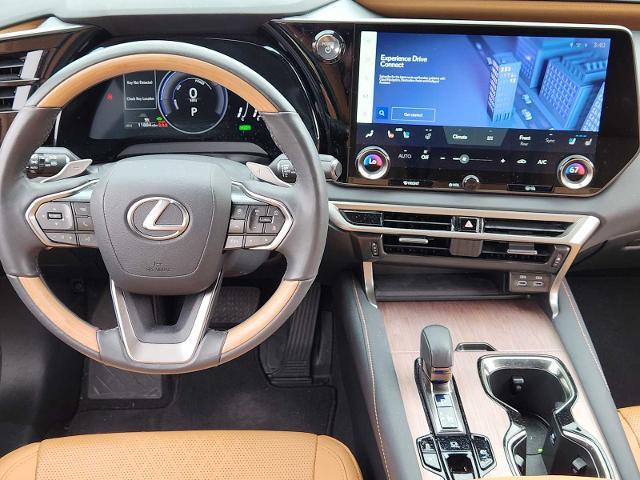 2024 Lexus RX 350h Vehicle Photo in PLANO, TX 75024