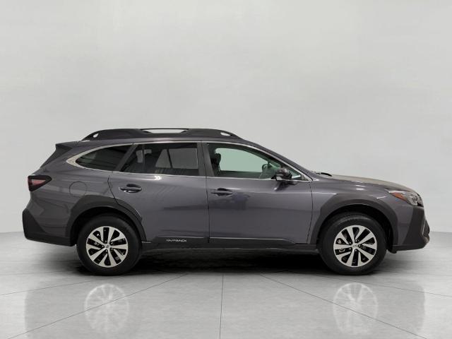 2024 Subaru Outback Vehicle Photo in Green Bay, WI 54304