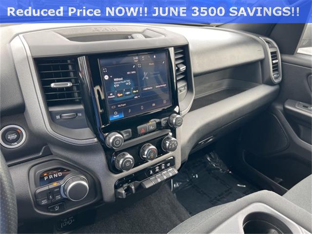 2025 Ram 1500 Vehicle Photo in GREEN BAY, WI 54304-5303