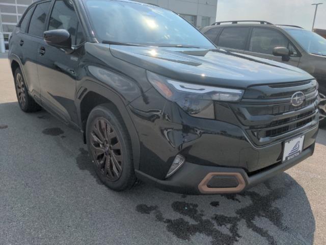 2025 Subaru Forester Vehicle Photo in Green Bay, WI 54304