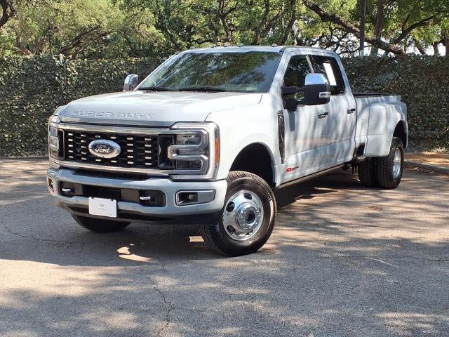 2024 Ford Super Duty F-350 DRW Vehicle Photo in San Antonio, TX 78230-1001