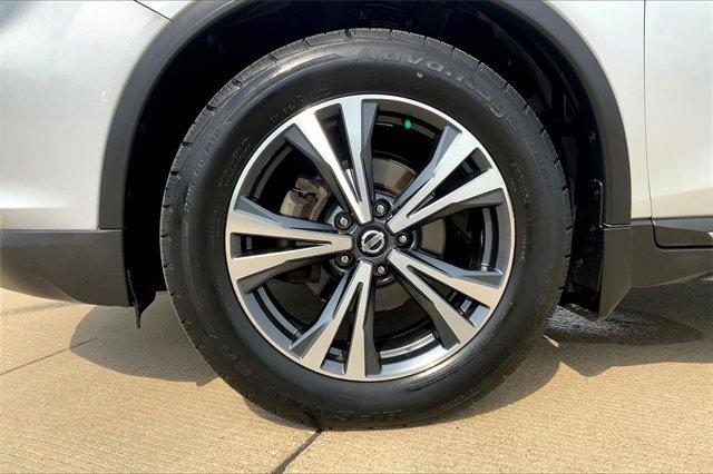 2017 Nissan Rogue Vehicle Photo in TOPEKA, KS 66609-0000