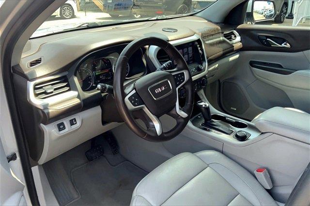 2017 GMC Acadia Vehicle Photo in TOPEKA, KS 66609-0000