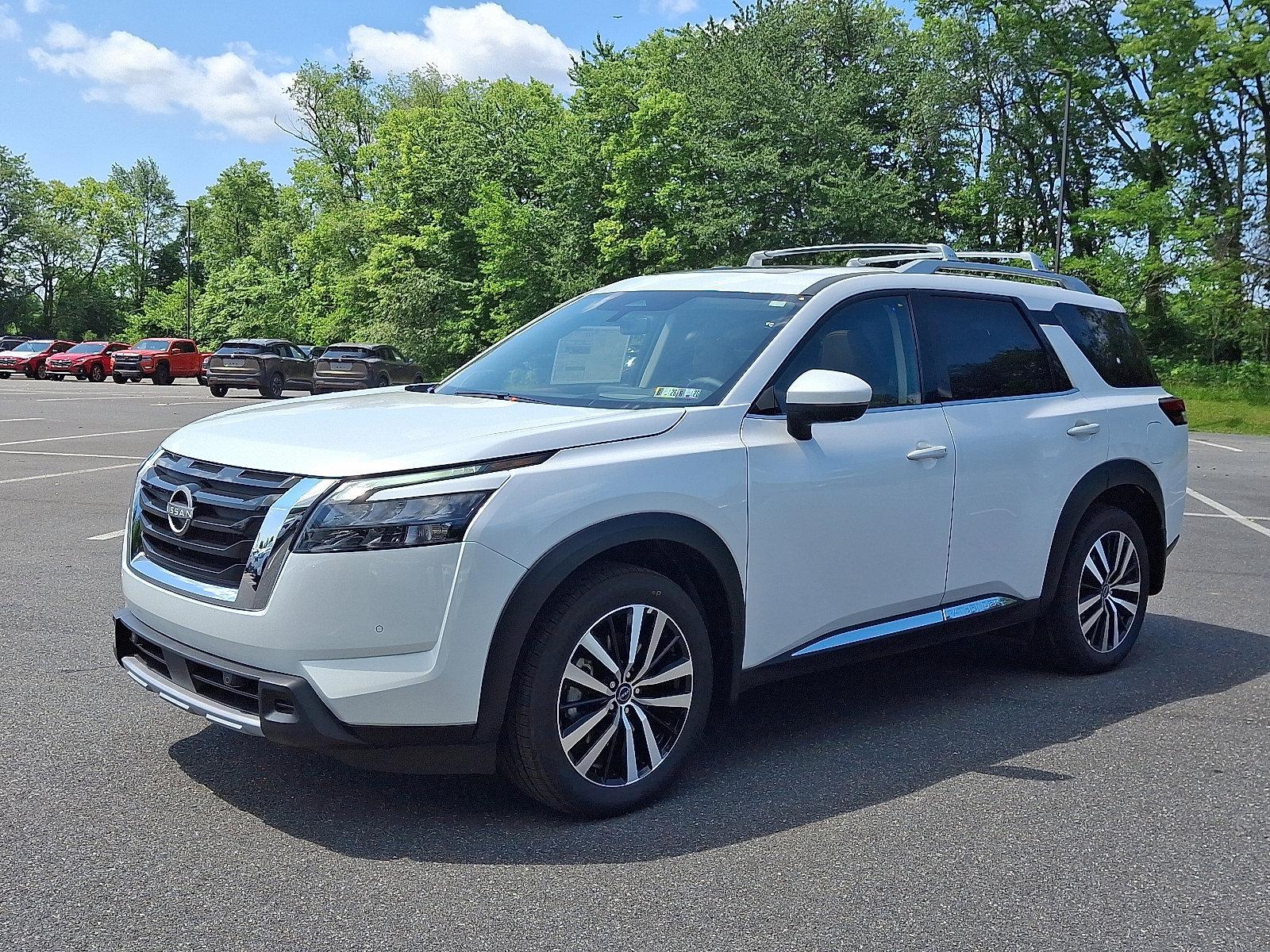 2025 Nissan Pathfinder Vehicle Photo in Mechanicsburg, PA 17050-2306