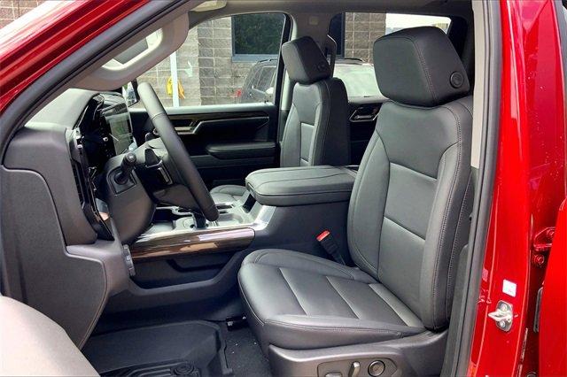 2025 Chevrolet Silverado 1500 Vehicle Photo in KANSAS CITY, MO 64114-4502