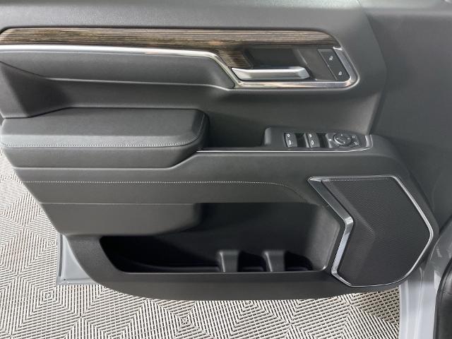 2024 GMC Sierra 1500 Vehicle Photo in GILBERT, AZ 85297-0402