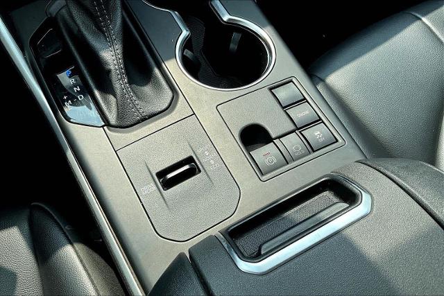 2023 Toyota Highlander Vehicle Photo in San Antonio, TX 78230