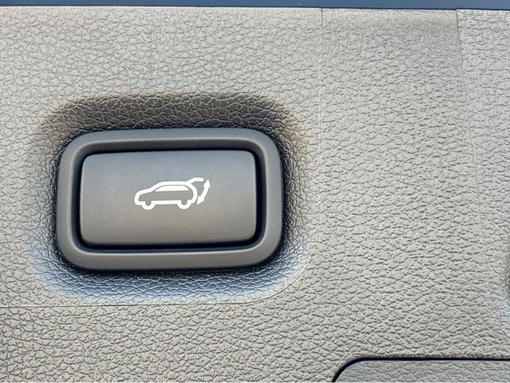 2022 Hyundai SANTA FE Vehicle Photo in POOLER, GA 31322-3252