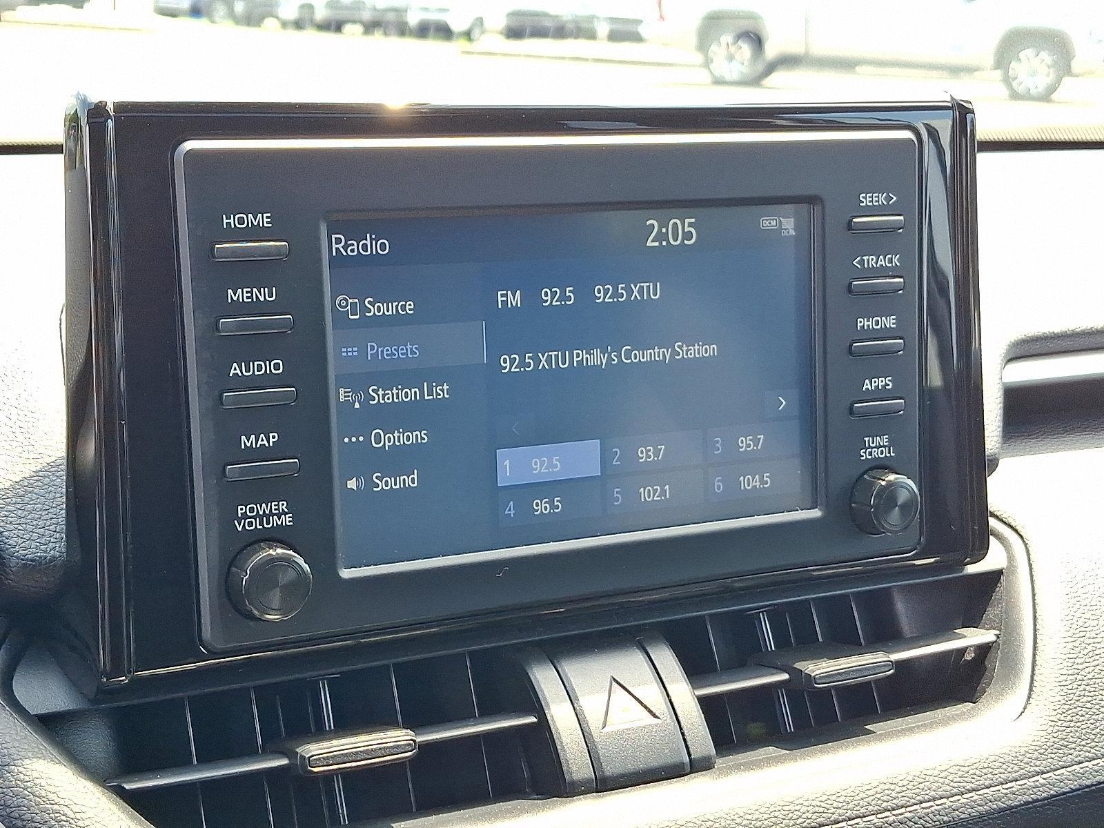 2019 Toyota RAV4 Vehicle Photo in Trevose, PA 19053