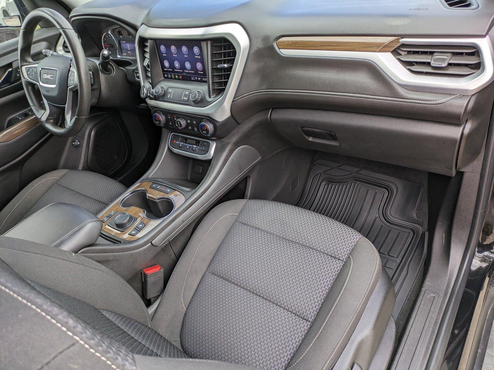 2023 GMC Acadia Vehicle Photo in MIAMI, FL 33172-3015