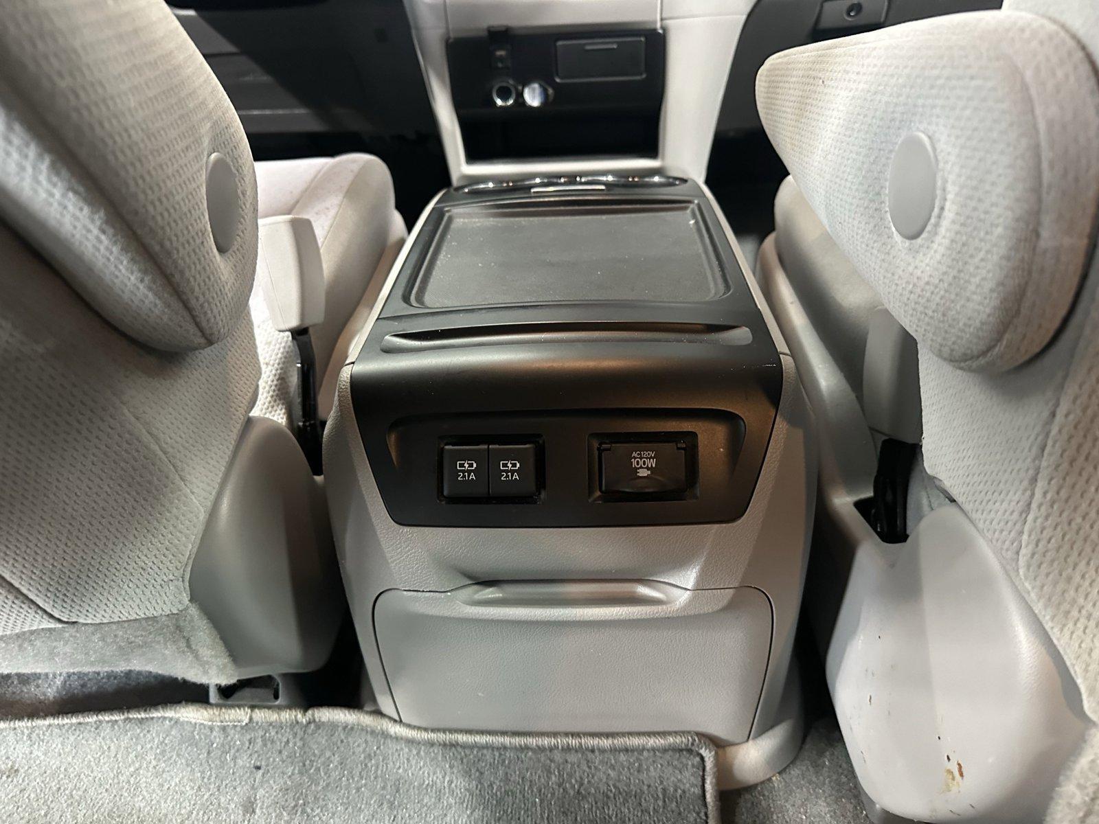 2020 Toyota Sienna Vehicle Photo in Hollywood, FL 33021