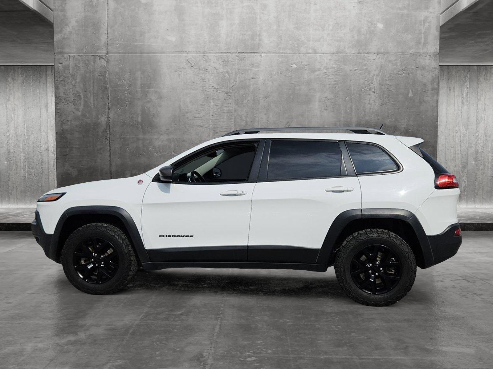 2015 Jeep Cherokee Vehicle Photo in NORTH RICHLAND HILLS, TX 76180-7199