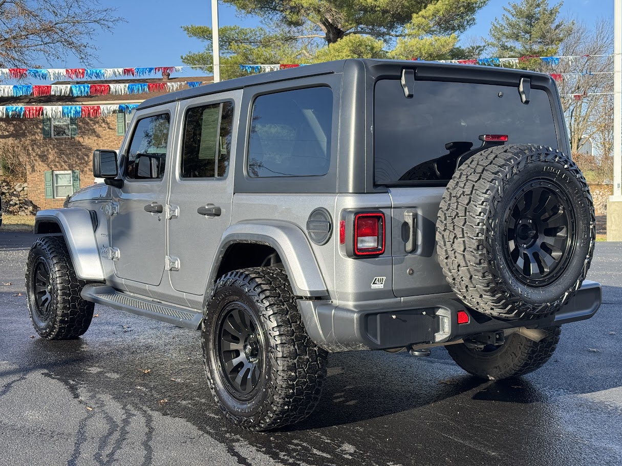 2020 Jeep Wrangler Unlimited Vehicle Photo in BOONVILLE, IN 47601-9633