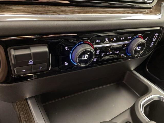 2025 Chevrolet Silverado 1500 Vehicle Photo in PHOENIX, AZ 85014-3381
