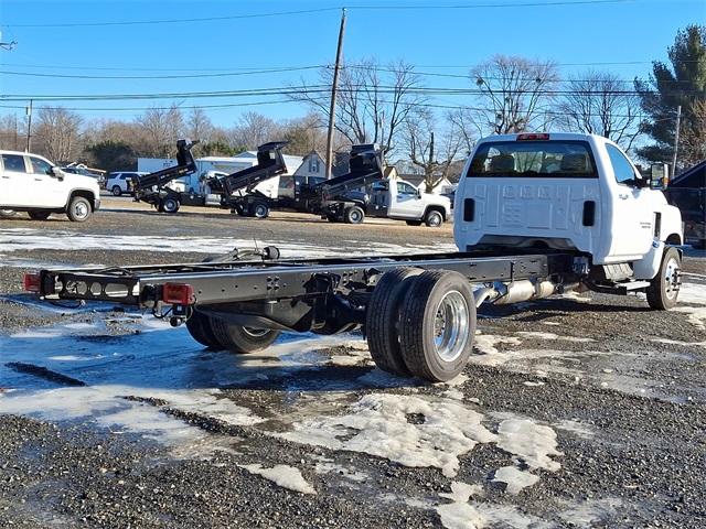 2024 Chevrolet Silverado 6500 HD Vehicle Photo in MILFORD, DE 19963-6122