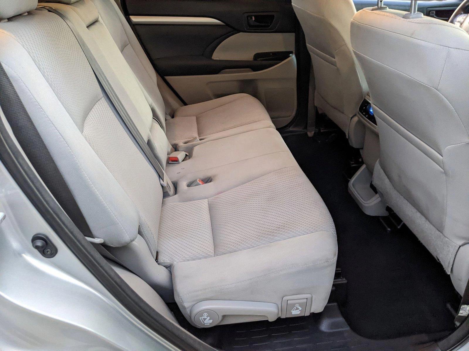 2018 Toyota Highlander Vehicle Photo in PEMBROKE PINES, FL 33024-6534