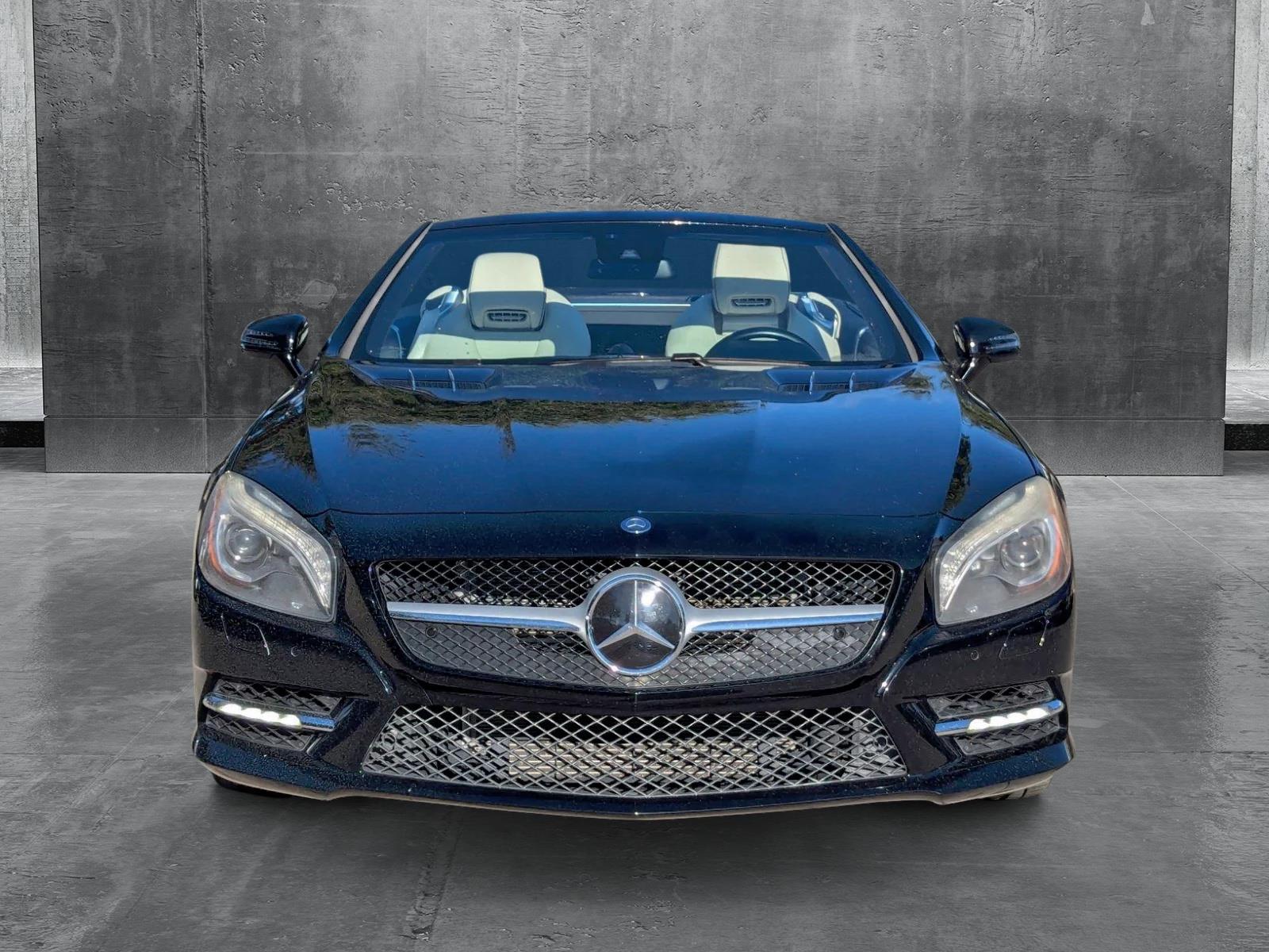 2016 Mercedes-Benz SL Vehicle Photo in MIAMI, FL 33172-3015