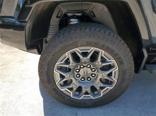 2025 GMC HUMMER EV SUV Vehicle Photo in SUNRISE, FL 33323-3202