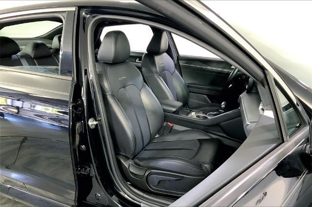 2021 Kia K5 Vehicle Photo in Lees Summit, MO 64086