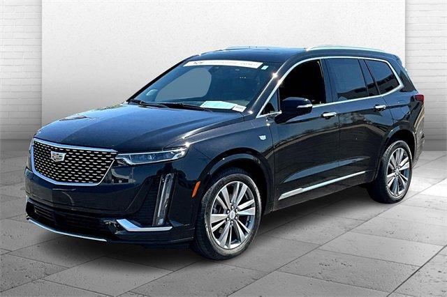 2022 Cadillac XT6 Vehicle Photo in TOPEKA, KS 66609-0000