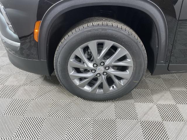 2025 Buick Enclave Vehicle Photo in GILBERT, AZ 85297-0402