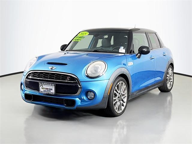 2015 MINI Cooper S Hardtop 4 Door Vehicle Photo in Puyallup, WA 98371