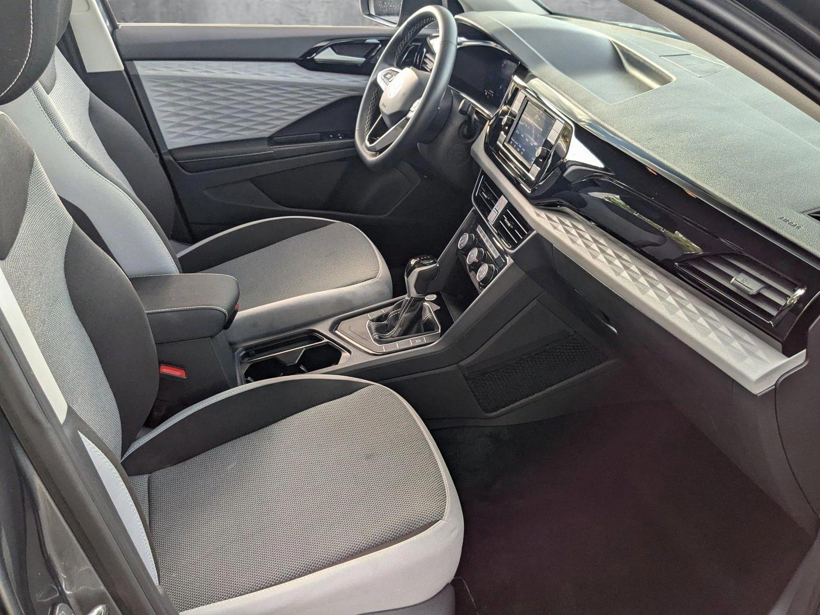 2024 Volkswagen Taos Vehicle Photo in Miami, FL 33135